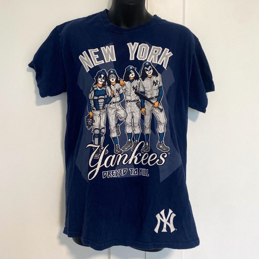 New York Yankees Dressed to Kill Navy T-Shirt Graphic Tee Men's Size Medium